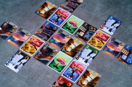 SPLENDOR: СЛЪНЦЕТО НИКОГА НЕ ЗАЛЯЗВА