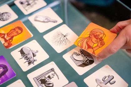 CODENAMES PICTURES 2.0