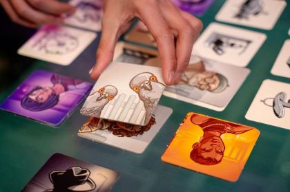 CODENAMES PICTURES 2.0